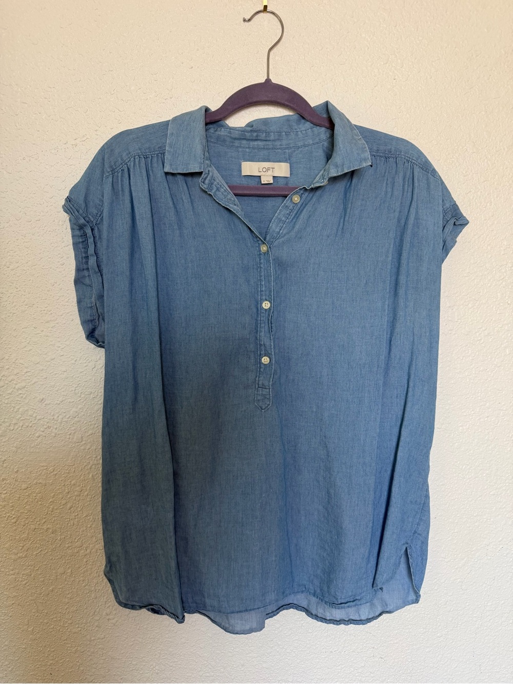 LOFT Light Blue Chambray Short-Sleeve Popover